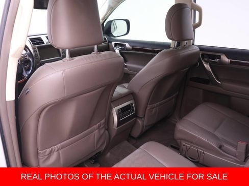 Used 2017 Lexus GX 460 Luxury AWD/4WD image 11