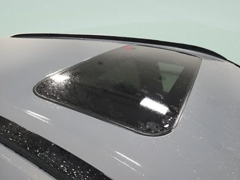 Used 2025 Honda CR-V Sport image 12