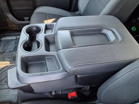 Used 2022 Chevrolet Silverado 1500 Custom w/ Safety Confidence Package RWD image 14