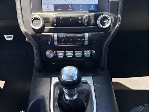 Used 2019 Ford Mustang GT Premium RWD image 17