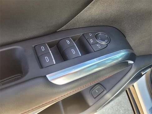 Used 2024 Chevrolet Traverse RS w/ LPO, Floor Liner Package image 20