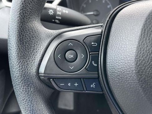 Used 2023 Toyota Corolla LE image 26