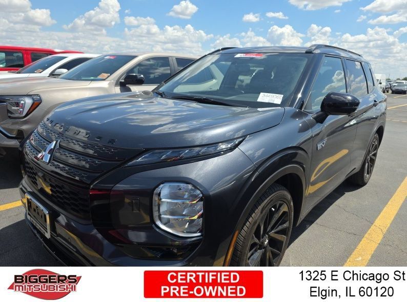 Used 2025 Mitsubishi Outlander SEL Black Edition AWD/4WD image 1