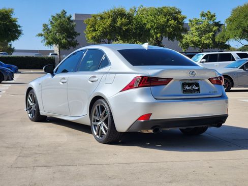 Used 2014 Lexus IS 250 w/ F-Sport Package RWD image 4