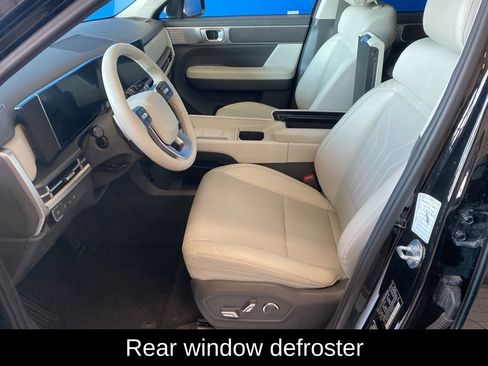 Used 2025 Hyundai Santa Fe SEL AWD/4WD image 7