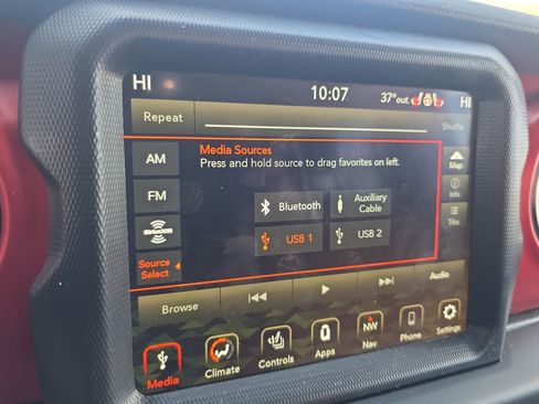 Used 2023 Jeep Gladiator Rubicon w/ Cold Weather Group image 24