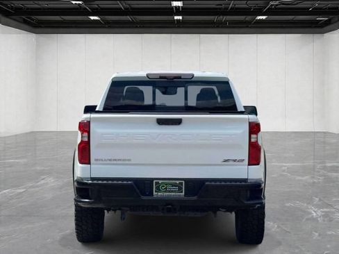Used 2024 Chevrolet Silverado 1500 ZR2 w/ Technology Package AWD/4WD image 4
