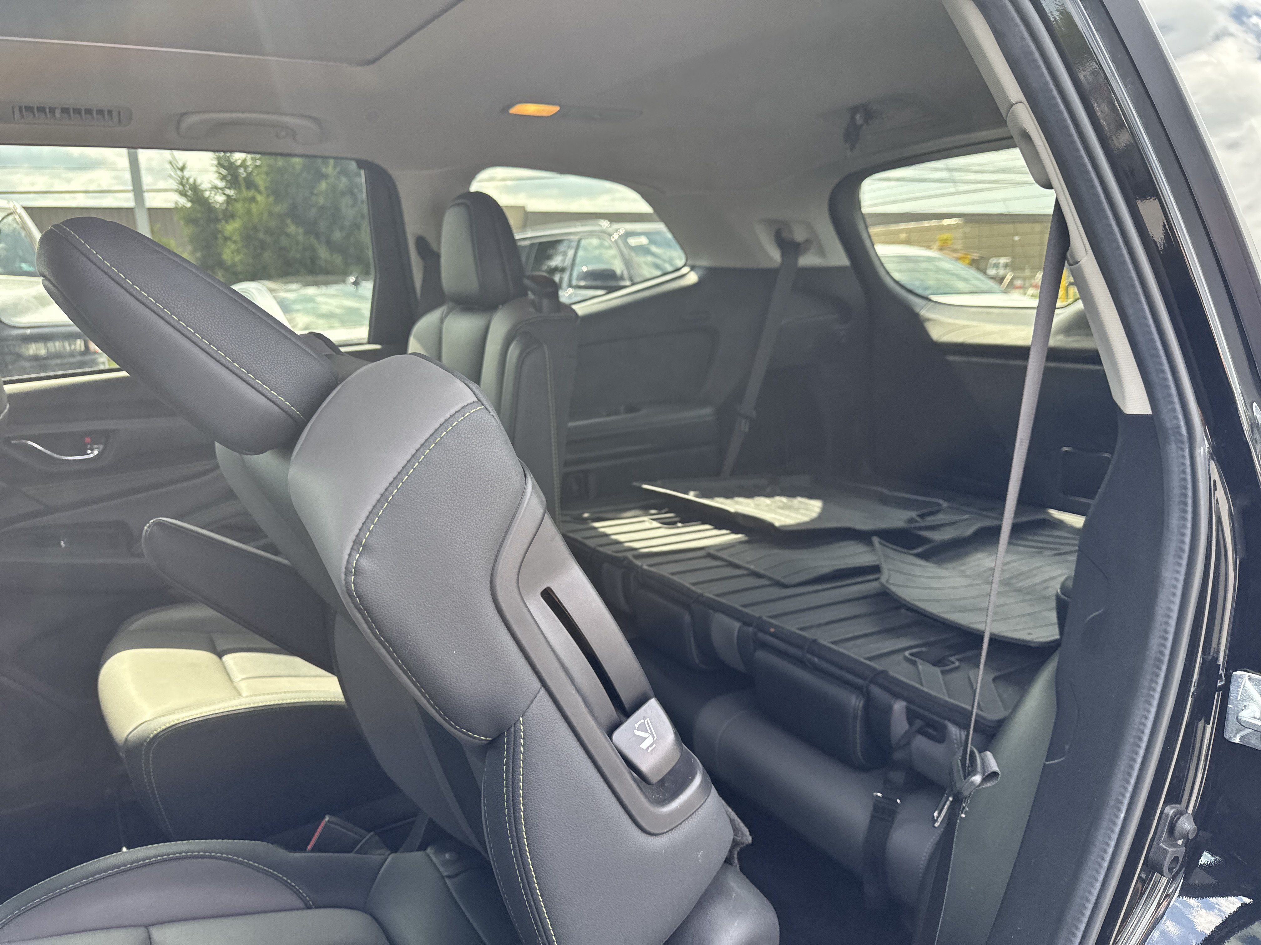 Used 2024 Subaru Ascent Onyx Edition AWD/4WD image 23