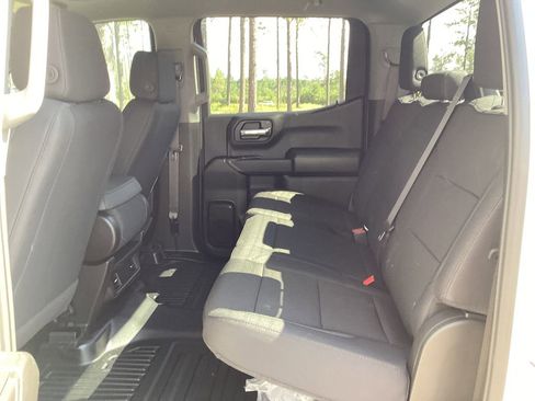 New 2026 GMC Sierra 1500 Pro w/ Pro Value Package AWD/4WD image 17