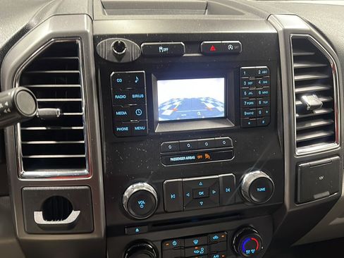 Used 2016 Ford F150 XLT w/ Equipment Group 301A Mid RWD image 9