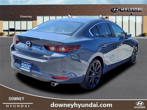 Used 2024 MAZDA MAZDA3 s image 4