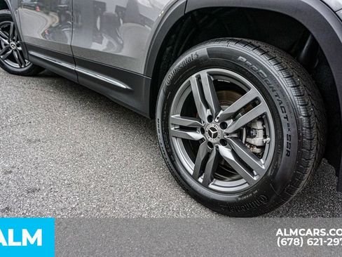 Used 2025 Mercedes-Benz GLB 250 GLB 250 w/ Exclusive Package image 16