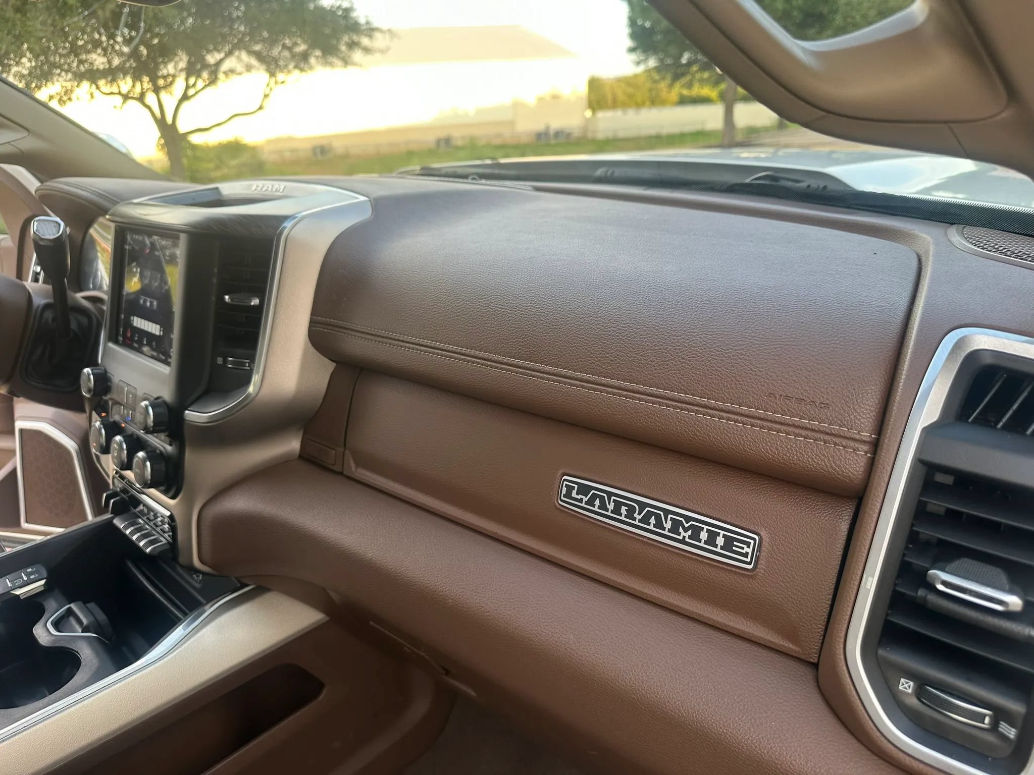 Used 2020 RAM 3500 Laramie AWD/4WD image 31