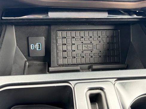 Used 2024 Ford F150 Lightning Lariat image 26