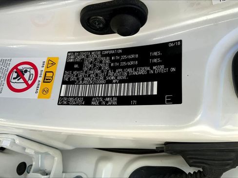 Used 2019 Lexus NX 300h AWD image 33