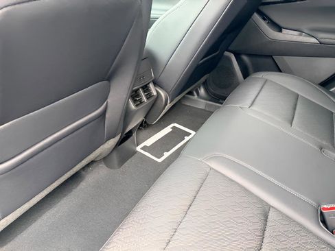 New 2026 Chevrolet Equinox LT w/ Convenience Package II image 30