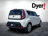 Used 2016 Kia Soul + image 3