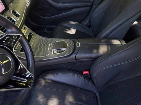 Used 2021 Mercedes-Benz E 350 4MATIC Sedan w/ Premium Package image 12