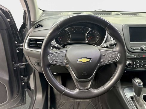 Used 2020 Chevrolet Equinox LT FWD image 11