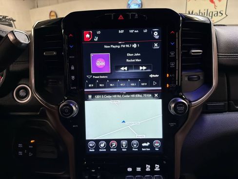 Used 2019 RAM 2500 Laramie AWD/4WD image 21