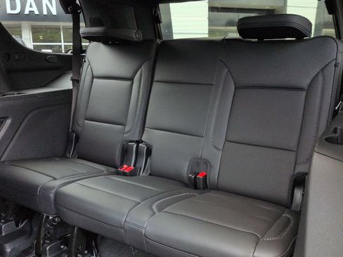 New 2026 GMC Yukon Denali w/ Advanced Technology Package AWD/4WD image 23