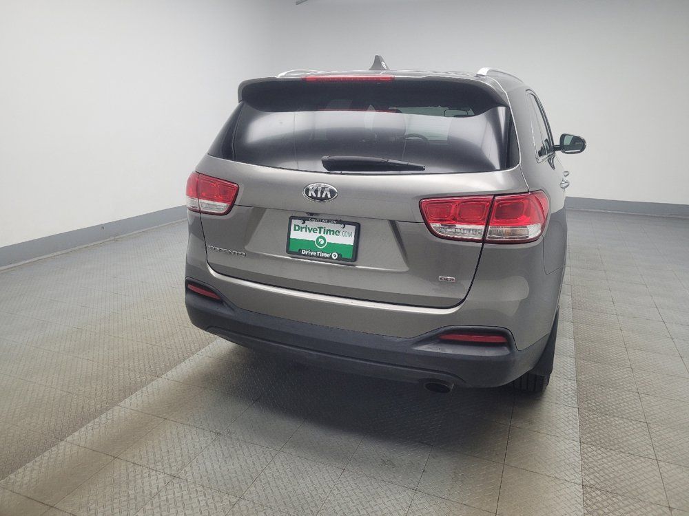 Used 2018 Kia Sorento AWD image 7