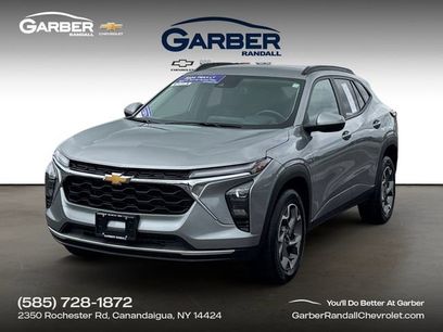 Used 2024 Chevrolet Trax LT w/ LT Convenience Package