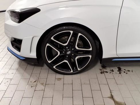 Used 2020 Hyundai Veloster N w/ Performance Package image 10