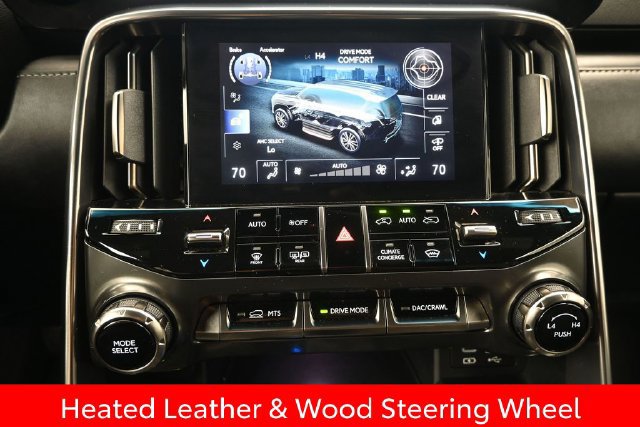 Used 2023 Lexus LX 600 4WD w/ Luxury Package image 15