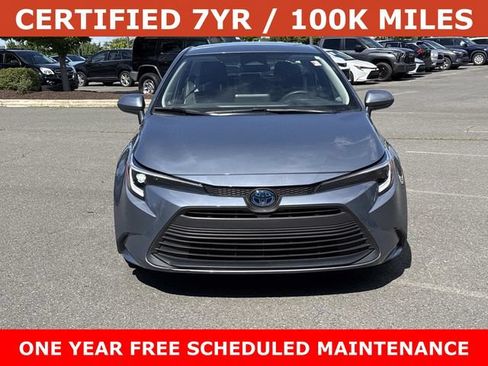 Used 2025 Toyota Corolla LE FWD image 6