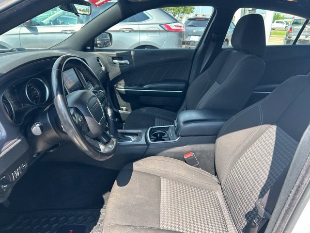 Used 2023 Dodge Charger SXT RWD image 31