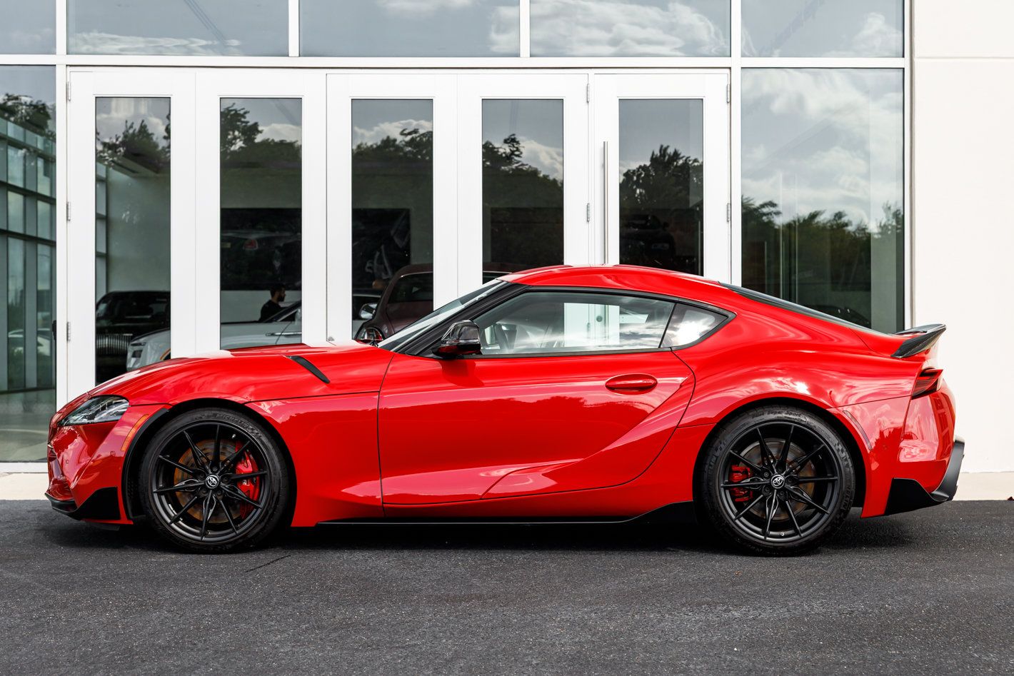 Used 2026 Toyota Supra w/ Driver Assist Package RWD image 8