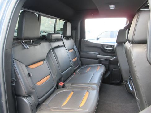 Certified 2020 GMC Sierra 1500 AT4 w/ AT4 Premium Package AWD/4WD image 25