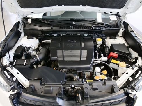 Used 2024 Subaru Forester Limited image 9