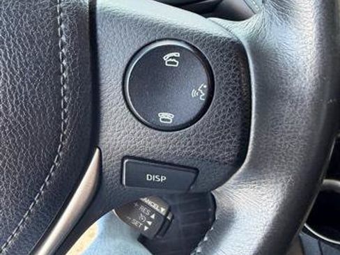 Used 2014 Toyota RAV4 Limited w/ Technology Package AWD/4WD image 19