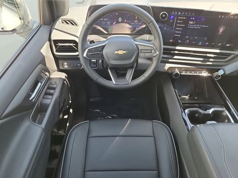 New 2026 Chevrolet Silverado EV LT image 15