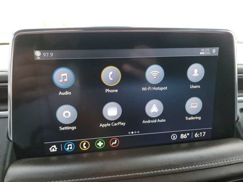 Used 2021 Chevrolet Suburban LT AWD/4WD image 15
