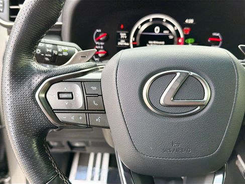 Used 2023 Lexus LX 600 F Sport image 39