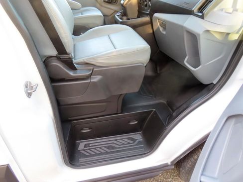 Used 2019 Ford Transit 250 148 Medium Roof image 19