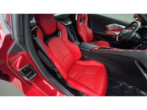 Certified 2024 Chevrolet Corvette Stingray Preferred Cpe w/ 2LT image 30