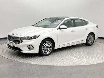 Used 2020 Kia Cadenza Technology