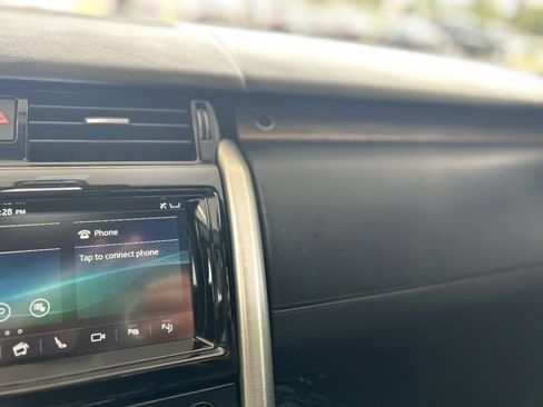 Used 2019 Land Rover Discovery HSE Luxury AWD/4WD image 71