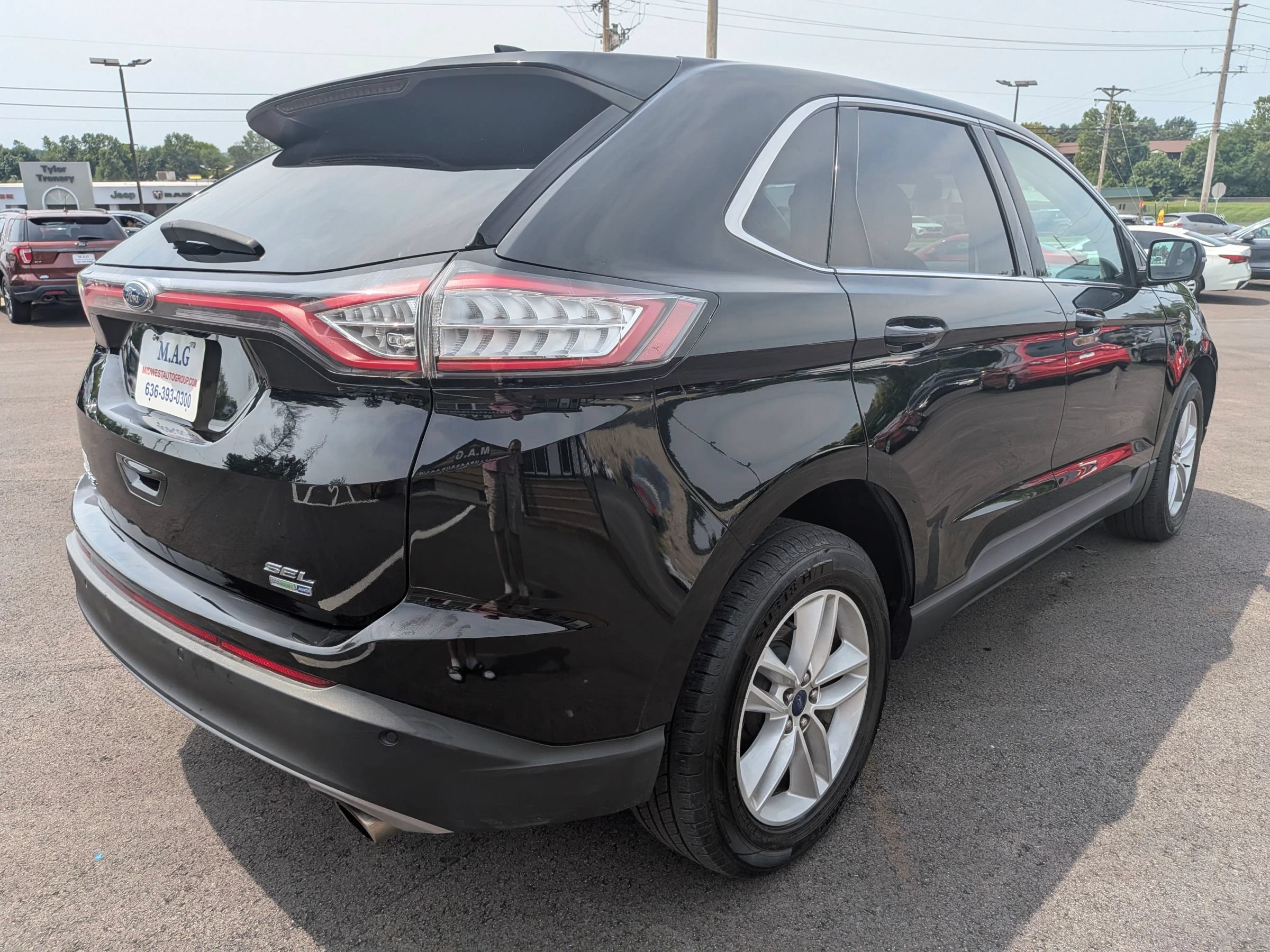 Used 2018 Ford Edge SEL w/ Equipment Group 201A AWD/4WD image 6