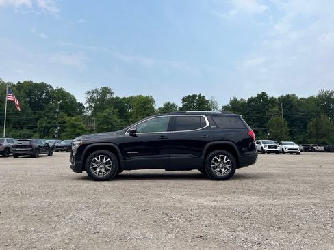 Used 2023 GMC Acadia SLT w/ Preferred Package FWD image 16