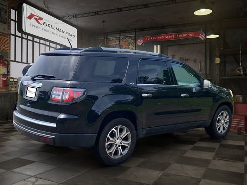 Used 2016 GMC Acadia SLT FWD image 6