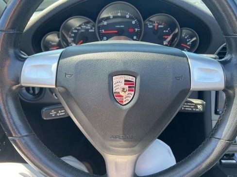 Used 2006 Porsche 911 Carrera RWD image 32