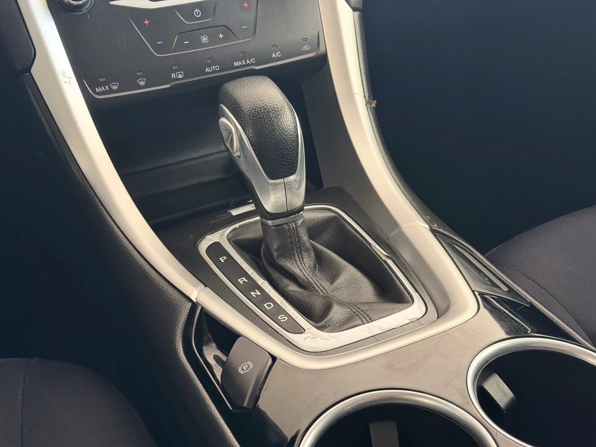 Used 2013 Ford Fusion SE FWD image 27