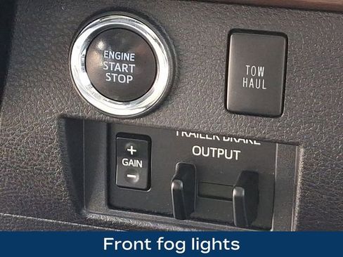 Used 2020 Toyota Tundra Limited w/ Limited Premium Package image 18