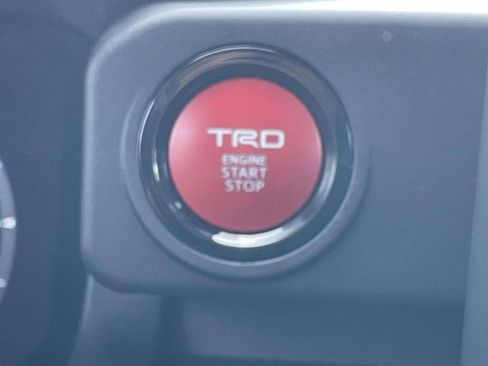 Used 2025 Toyota 4Runner TRD Sport image 33