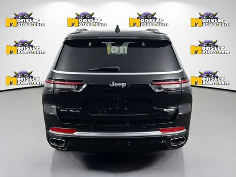 Used 2021 Jeep Grand Cherokee L Summit w/ Luxury Tech Group V image 6